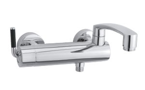 Damixa Arc shower mixer in chrome/black