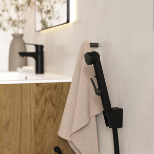 Tvättställsblandare med sidodusch