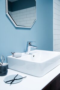 One-grip Clover Green basin mixer