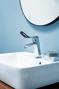 Tvättställsblandare med Pop-up bottenventil